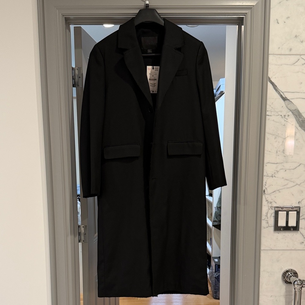 Zara Black Long Trench Coat - Clean Single-Breasted Style